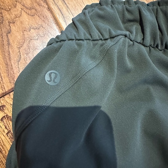 Lululemon Ladies pants. Size 2. Color: Olive Green - Picture 4 of 8